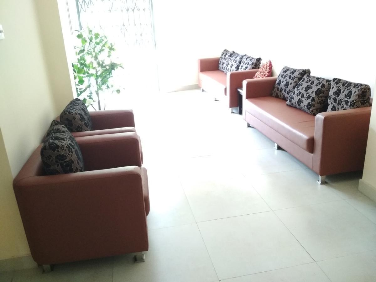 Hotel Rukmini Alwaye Zewnętrze zdjęcie