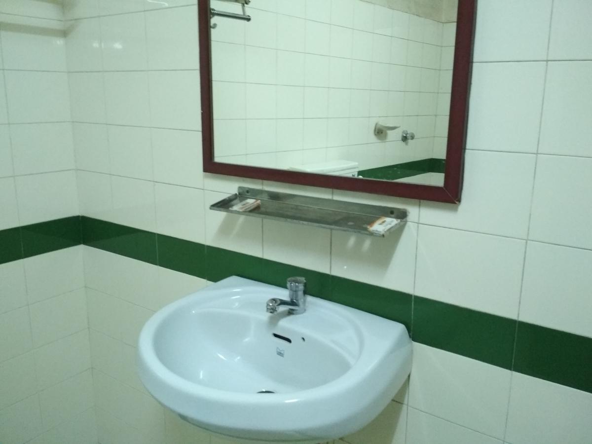 Hotel Rukmini Alwaye Zewnętrze zdjęcie